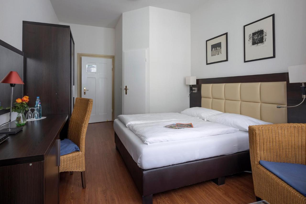 Hotel Minerva Фрайбург Экстерьер фото